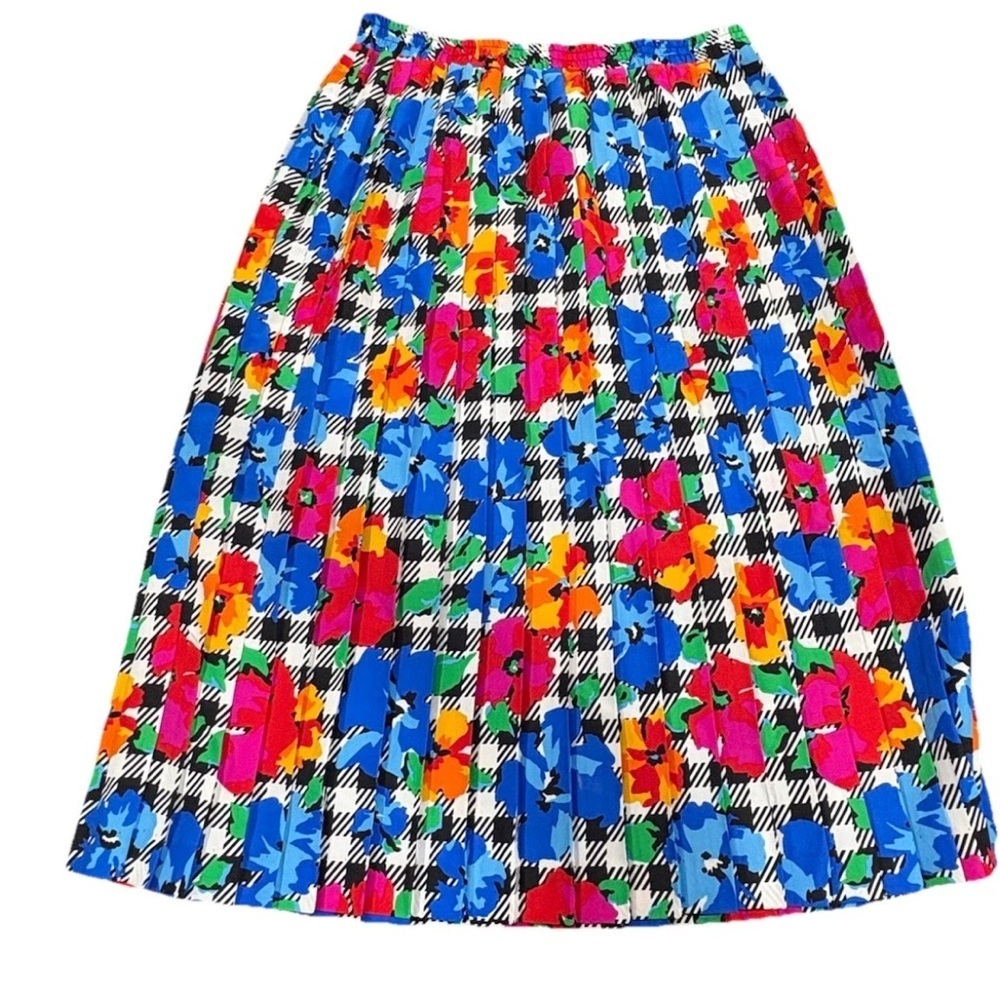 Andrea Gayle ,division of Leslie Faye , Pleated Floral Plaid Skirt